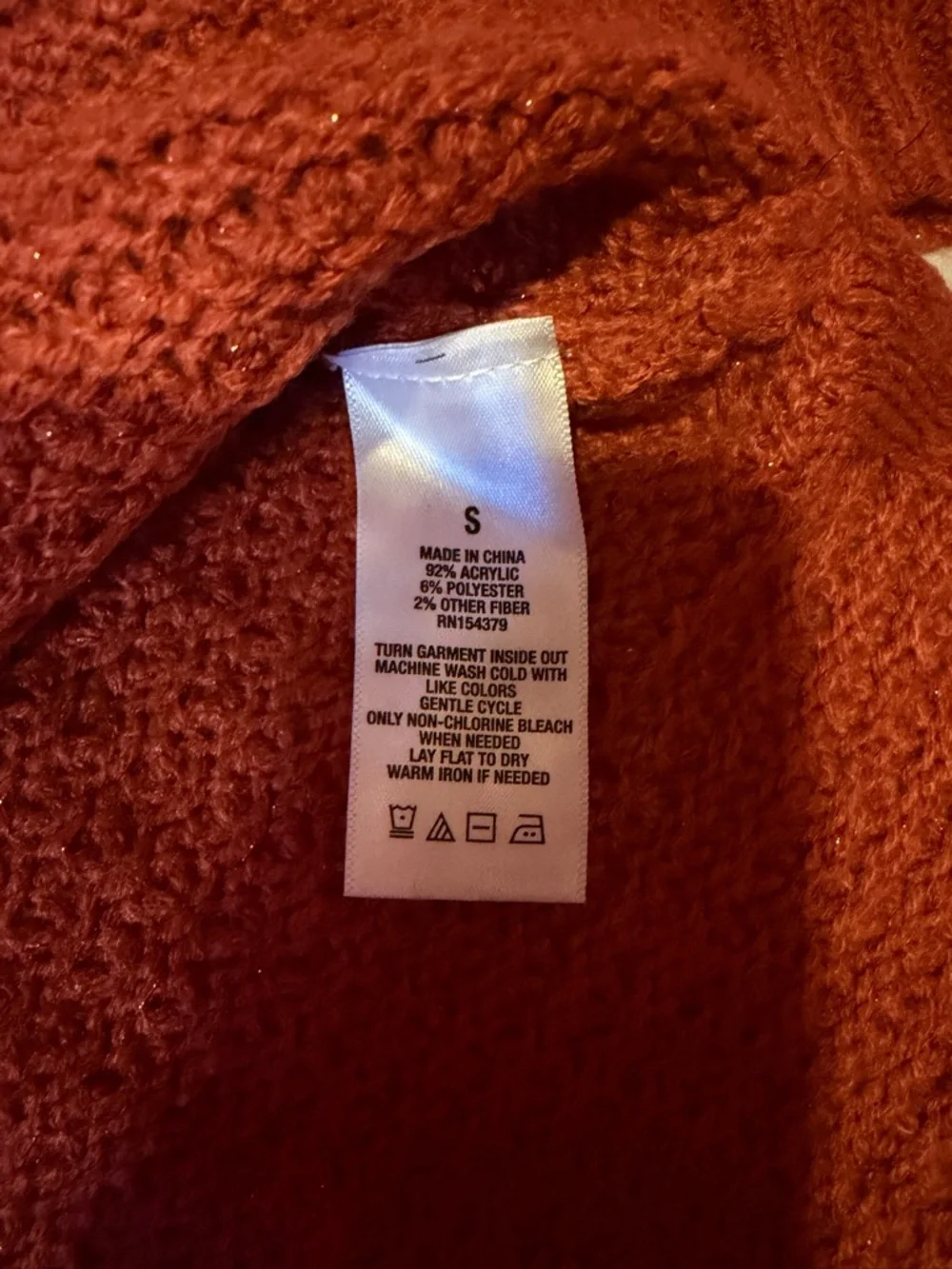 Aeropostale Burnt Orange Knit V-Neck Sweater size S - Picture 4 of 9